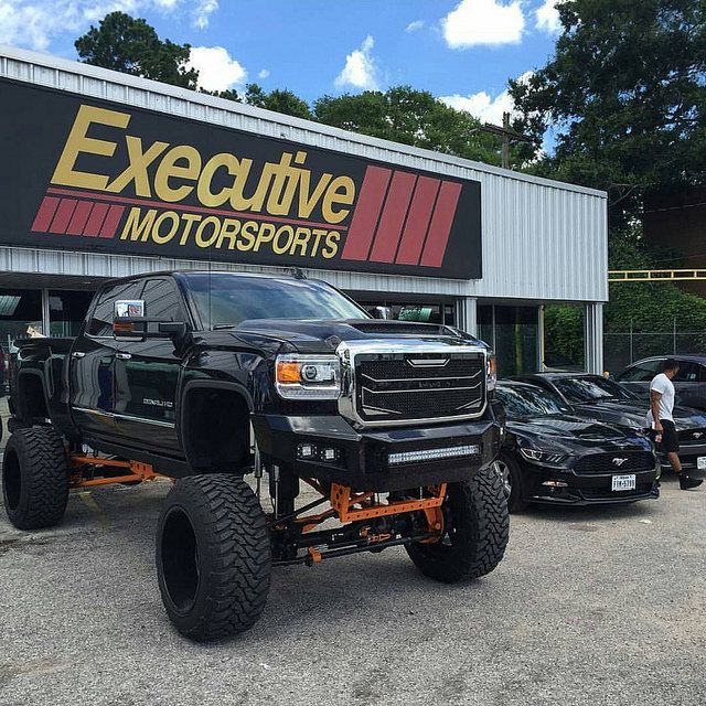 The Comprehensive Guide to Lifted Trucks